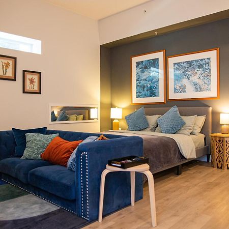 Luxury Apartment In The Prime Hollywood Location Los Angeles Bagian luar foto